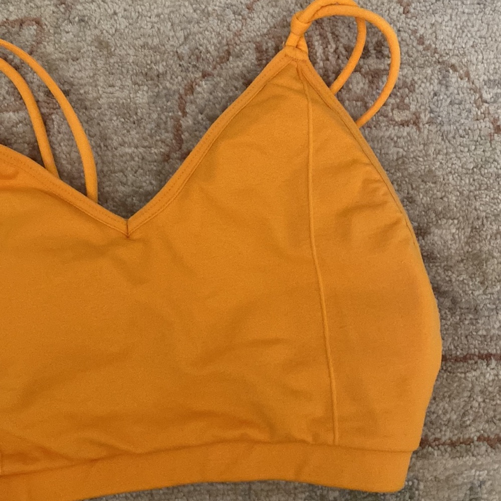 Fabletics Tangerine Colored Strappy Sports Bra - Picture 4 of 8